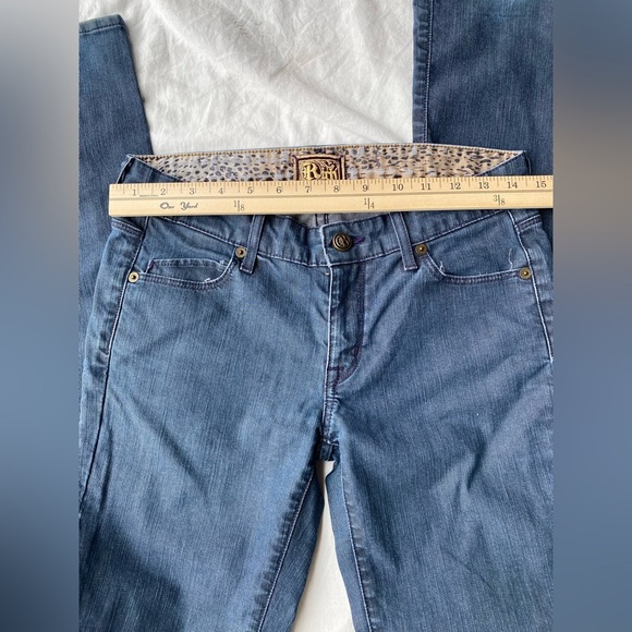 VTG Y2k 2000’s Rich & Skinny Blue Flare Wide Leg Jeans dark wash 27 - Picture 10 of 11